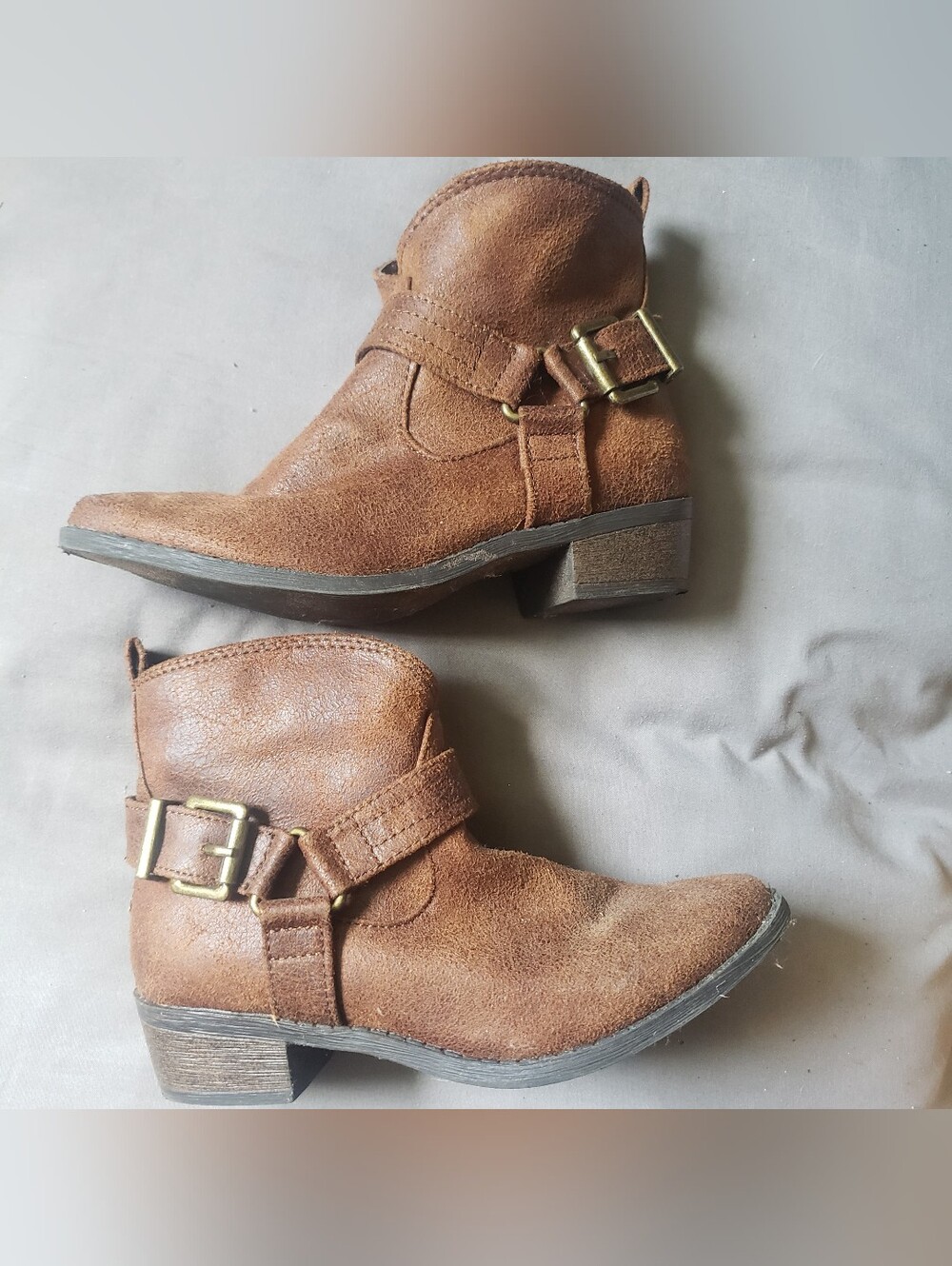 Arizona Girls Size 13 Brown Suede Ankle Boots with Zipper And Buckle